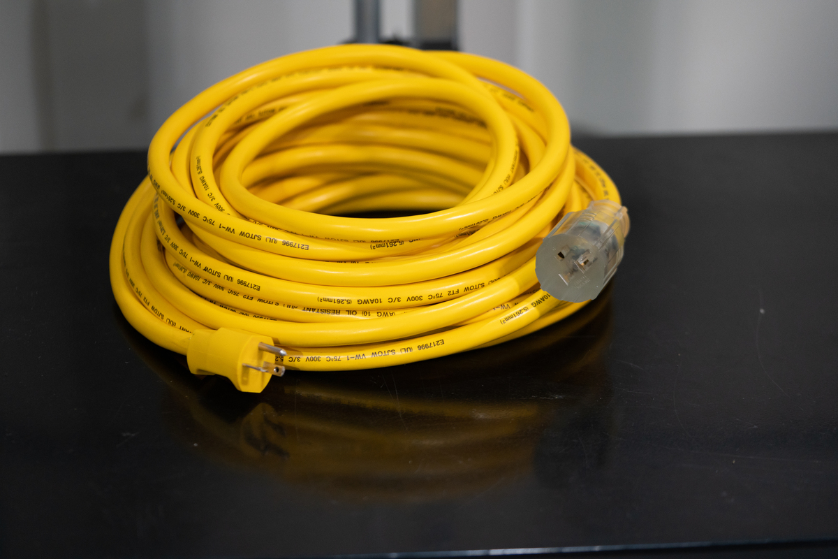 SOUTHWIRE, 10/3 SJTW 50' YELLOW OUTDOOR EXTENSION CORD WITH POWER