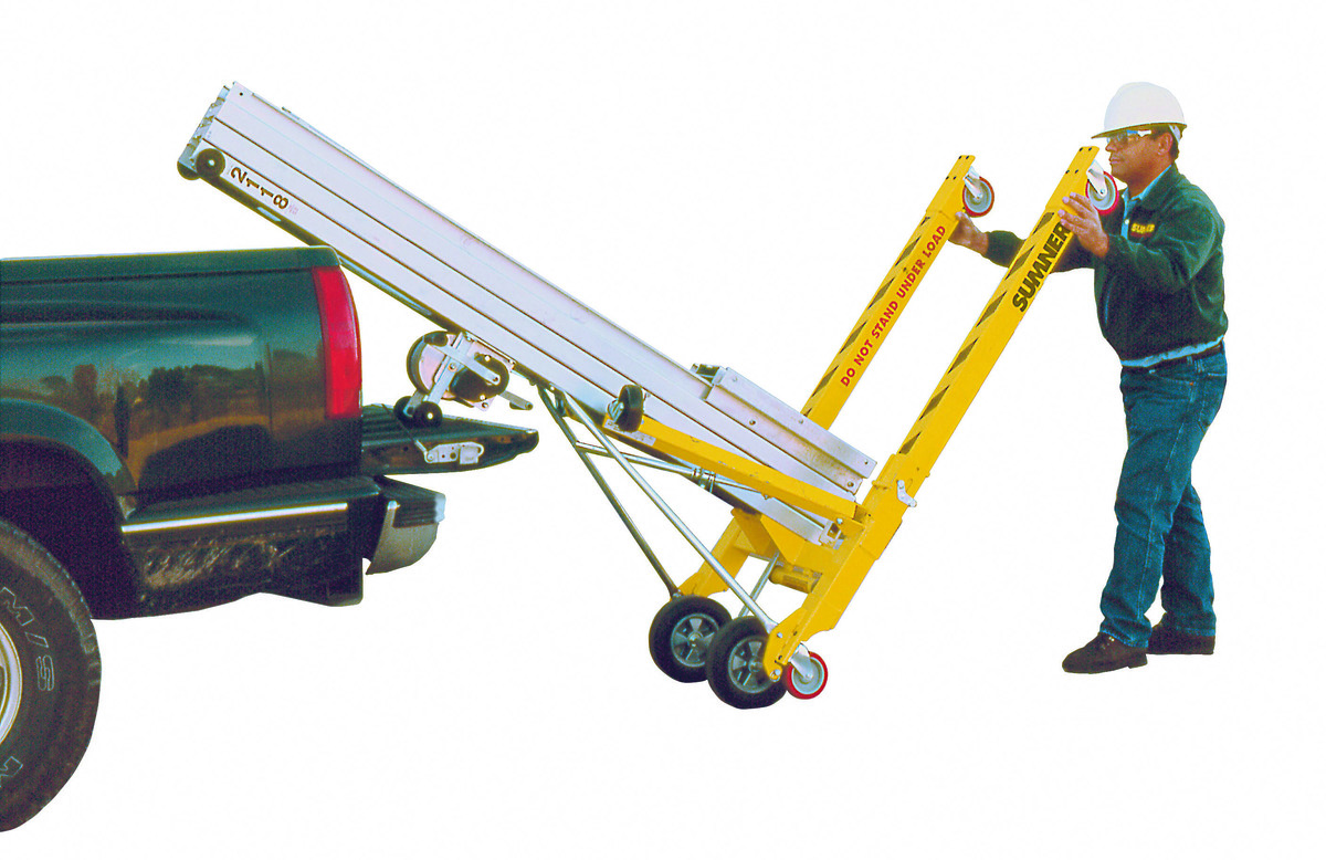 2118 CONTRACTOR LIFT (18'/650 LBS.)