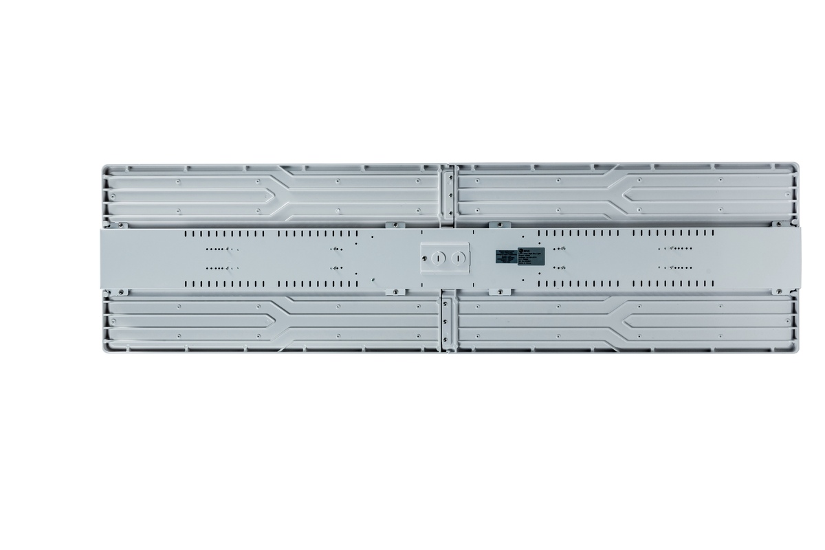 1PK 420W 63000L LED LINEAR HIGH BAY-4000K120-277V 1260W HID REPLACEMENT131°F: 50,000 hours77°F: 100,000  hours