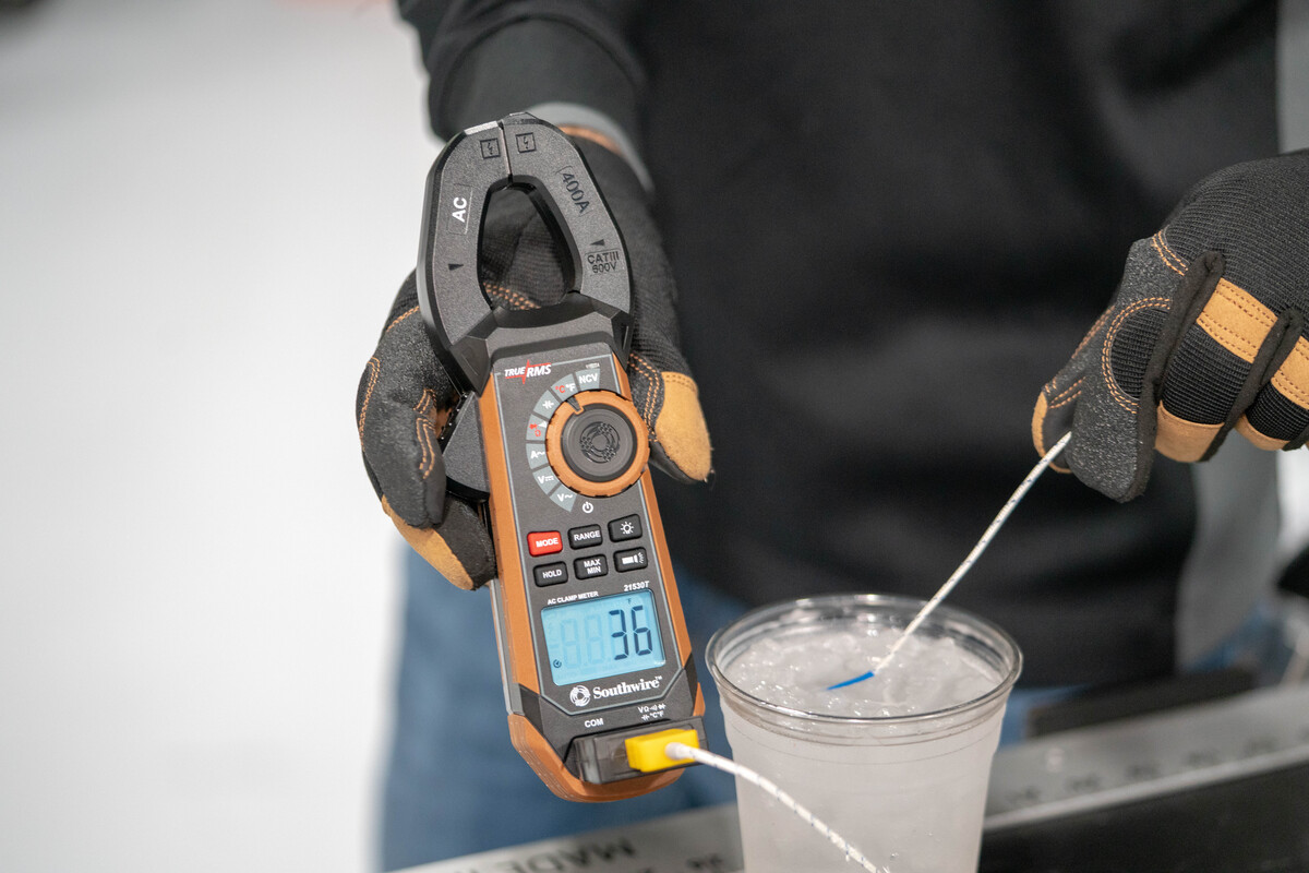 400A AC Clamp Meter with True RMS, Built-In NCV, Worklight, and Third-Hand Test Probe Holder