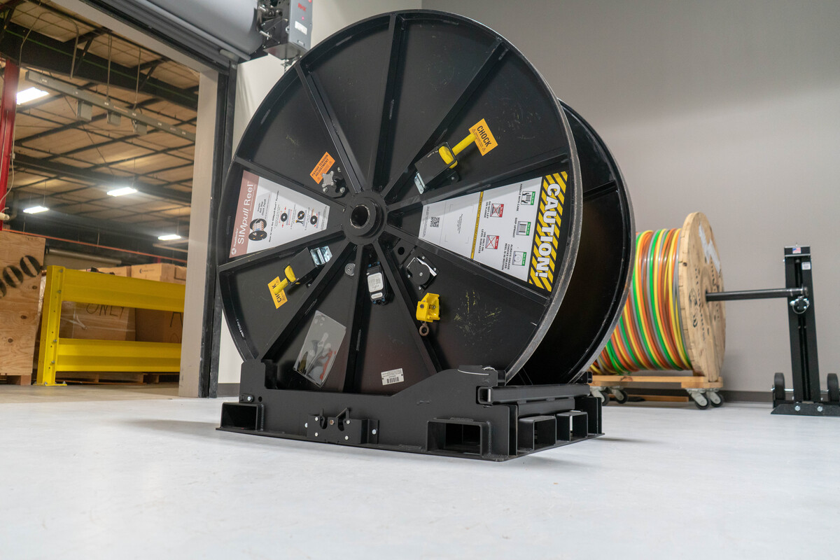 Southwire's SIMpull™ Reel Maneuverable Payoff System Features and Benefits  