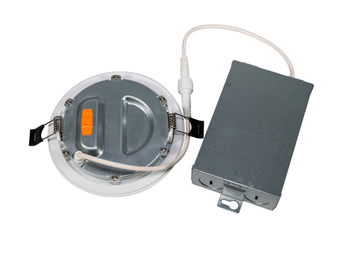 8PK 4" 7.5W 5CCT SELECT DOWNLIGHT2700K/3000K/3500K/4000K/5000K120V 620L 90CRI DIMMABLE