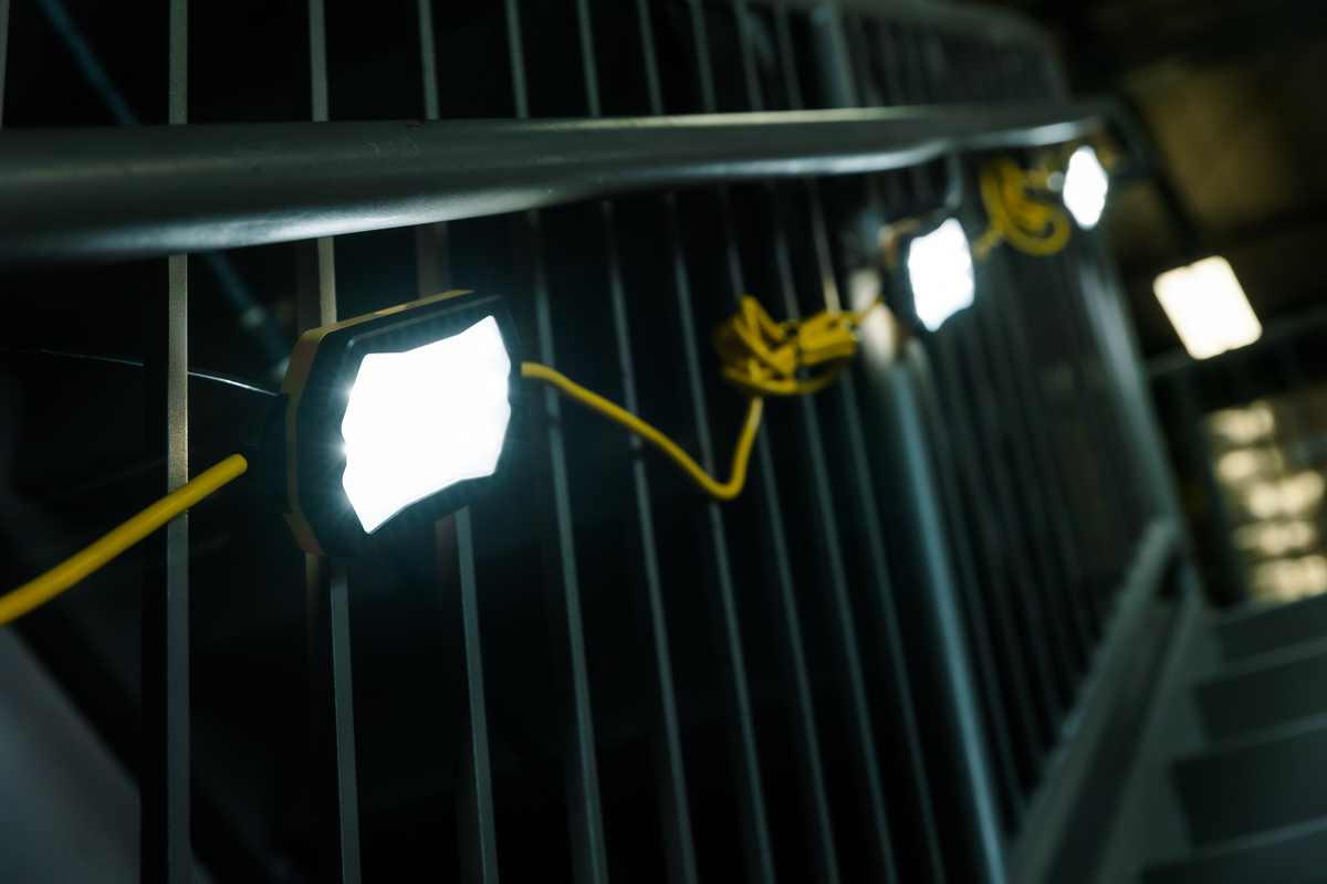 100FT LED String Light - X Uplight