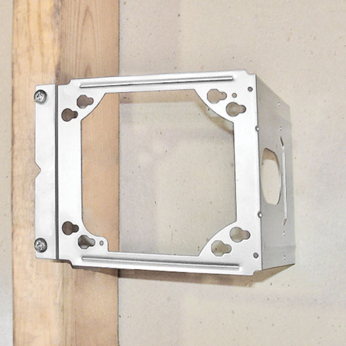 Box Mounting Bracket For Standard Device Rings - 2-1/2" Or 3-5/8" Farside Standoff