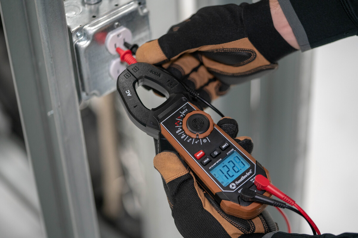 400A AC Clamp Meter with True RMS, Built-In NCV, Worklight, and Third-Hand Test Probe Holder