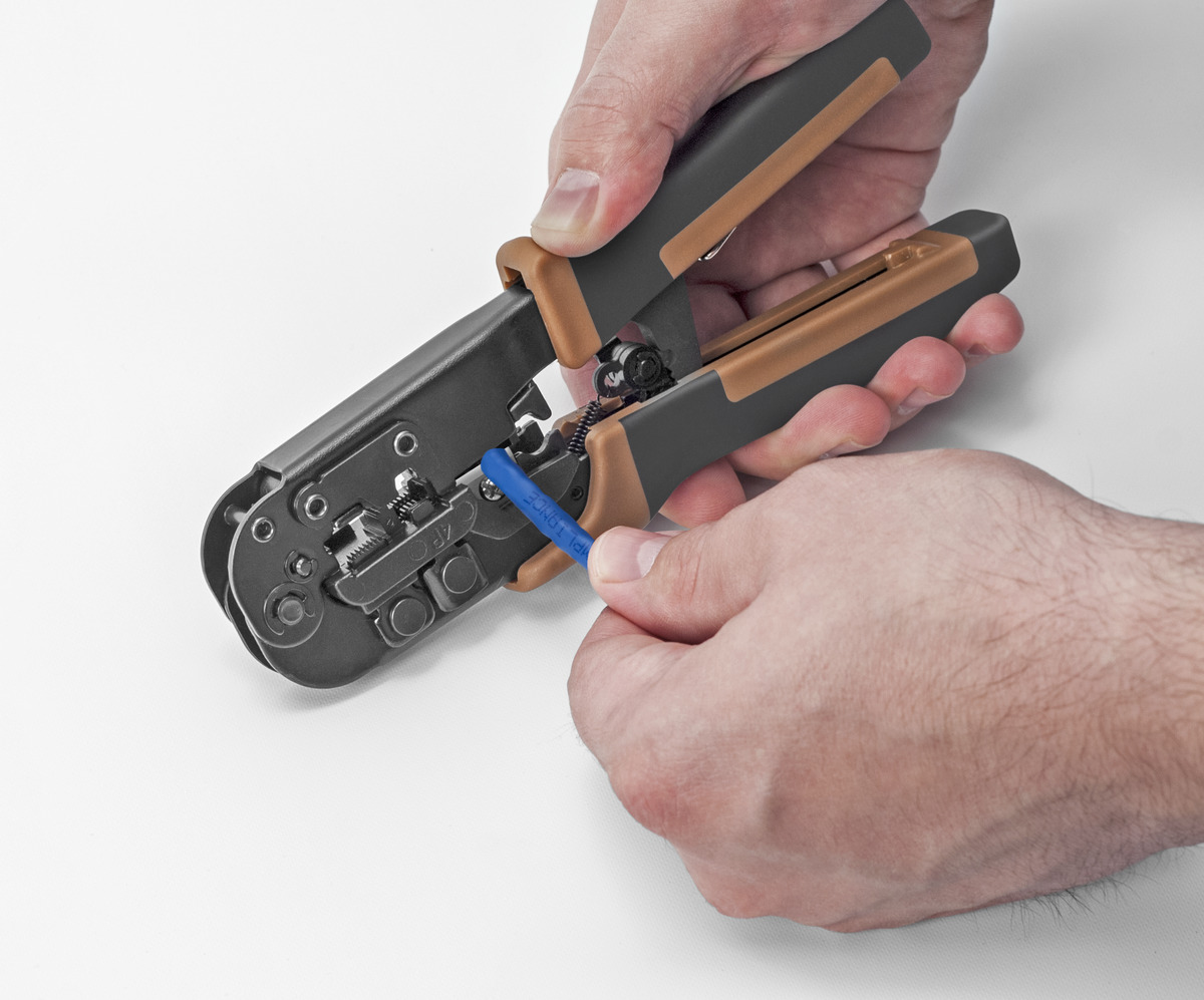 Data cable crimping tool top