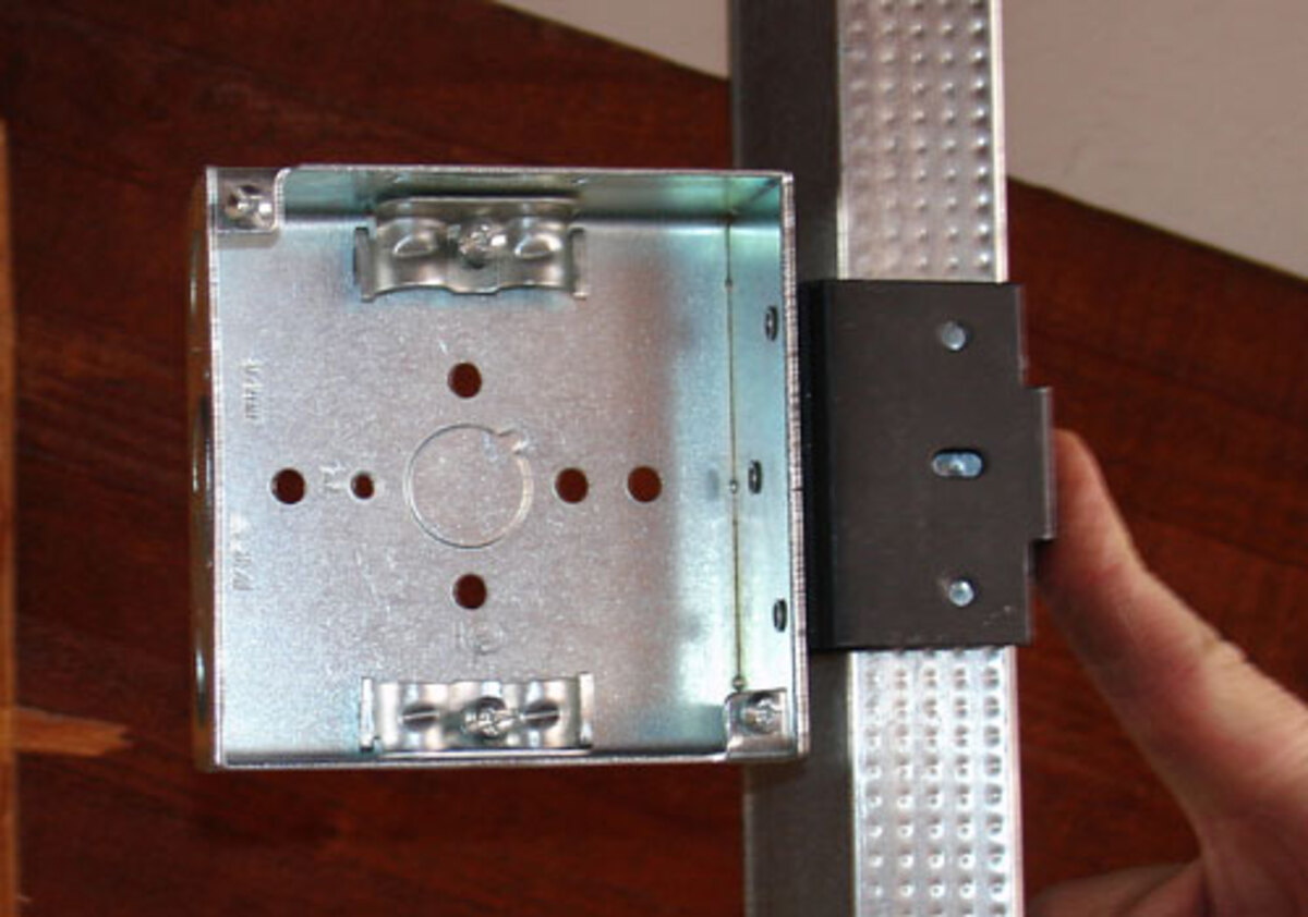 4" Square Bracketed Box, 1-1/2" Deep - Welded, W/Romex Clamps