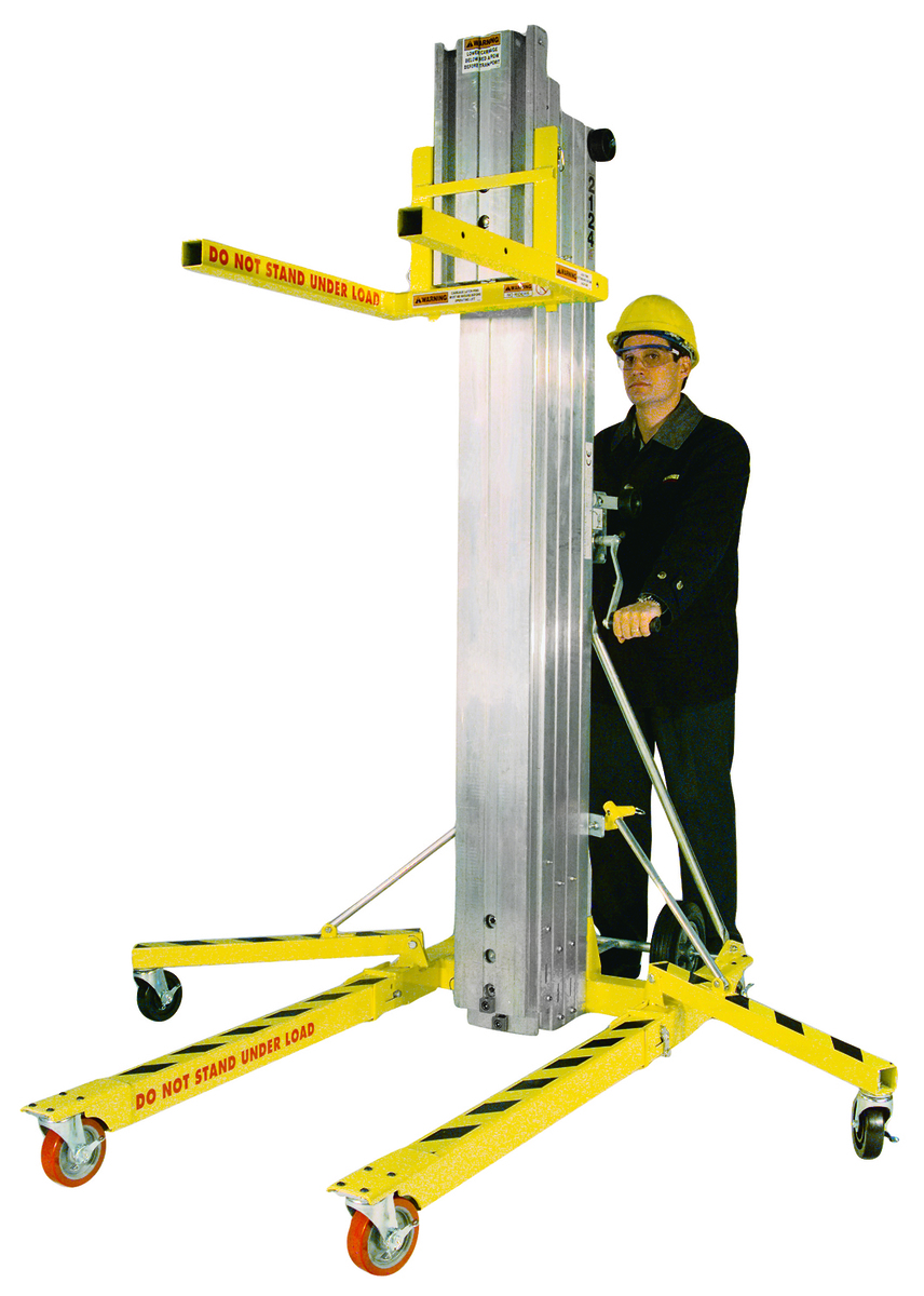 2124 CONTRACTOR LIFT (24'/650 LBS.)