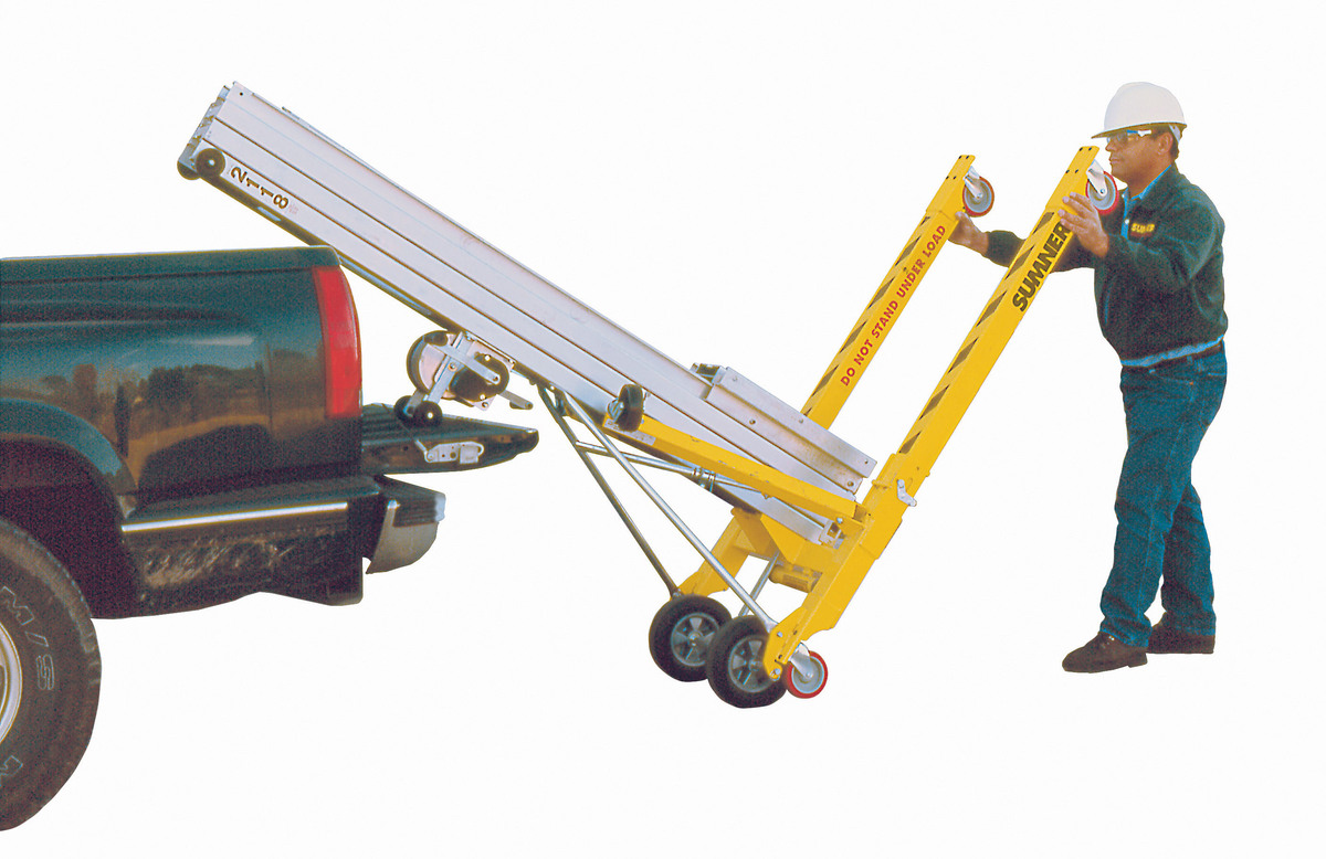 2118 CONTRACTOR LIFT (18'/650 LBS.)