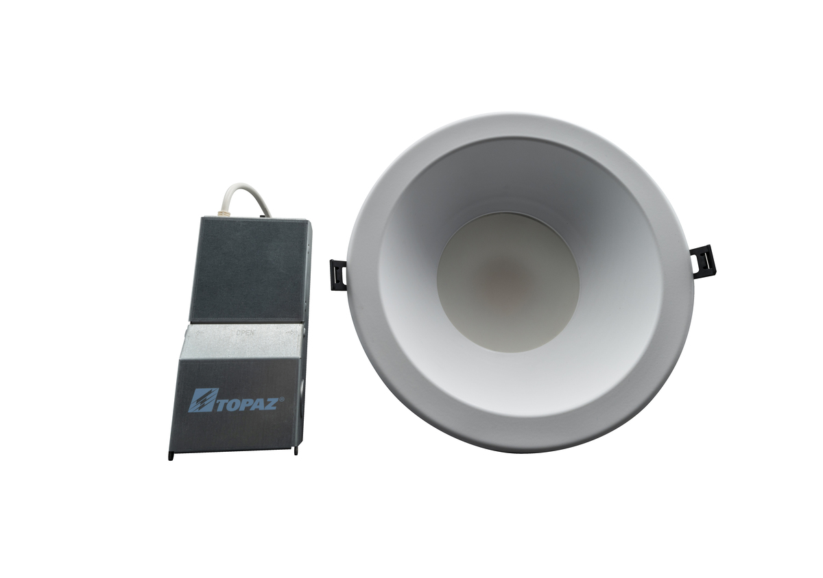 6PK 6" POWER & CCT SELECTABLE COMMERCIAL DOWNLIGHT- REMOTE DRIVERSMOOTH TRIM12/16/24W1,100/1,500/2,000L2700K/3000K/3500K/4000K/5000K120-277V 90CRI DIMMABLE