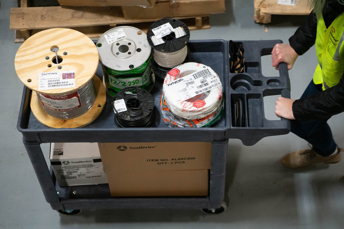 UCTS-SM, SMALL UTILITY CART 550LB CAP