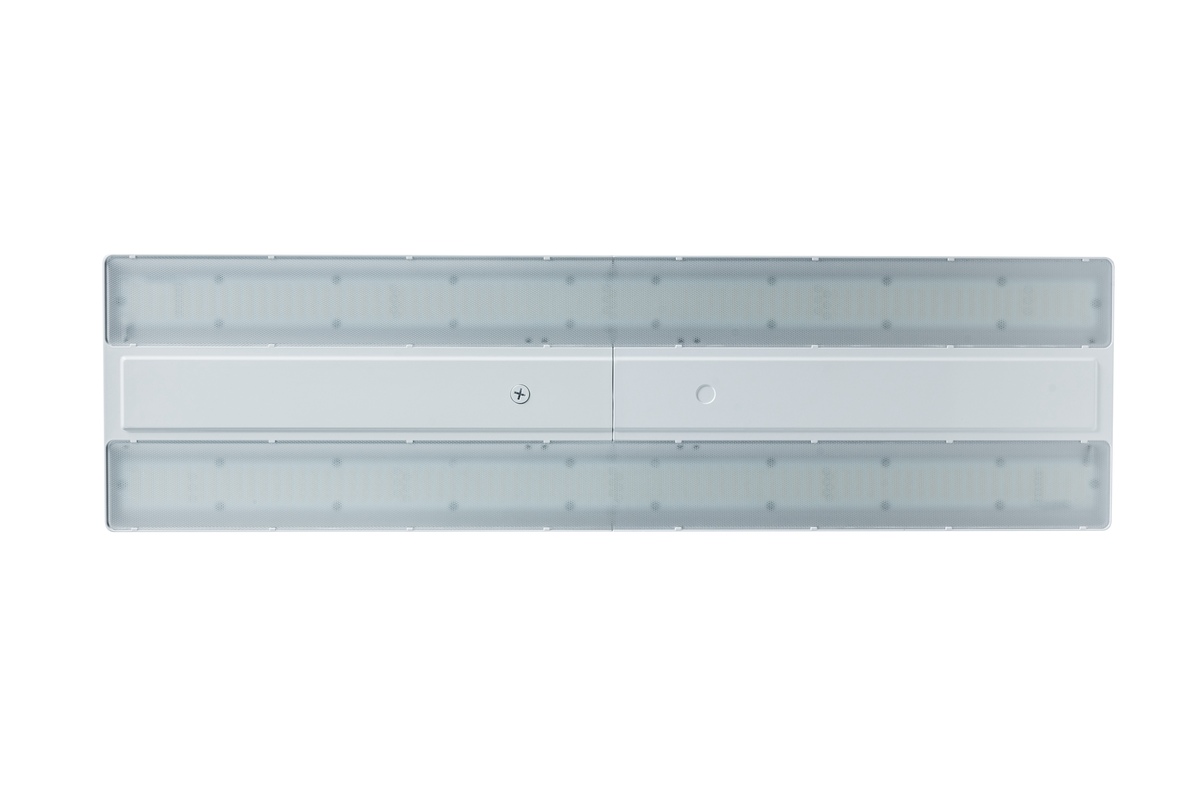 1PK 420W 63000L LED LINEAR HIGH BAY-4000K120-277V 1260W HID REPLACEMENT131°F: 50,000 hours77°F: 100,000  hours