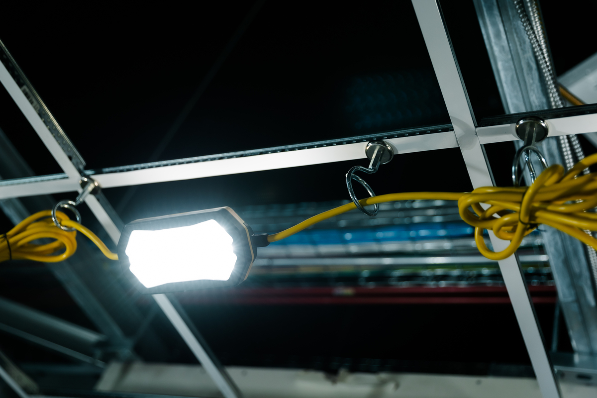 100FT LED String Light - X Uplight
